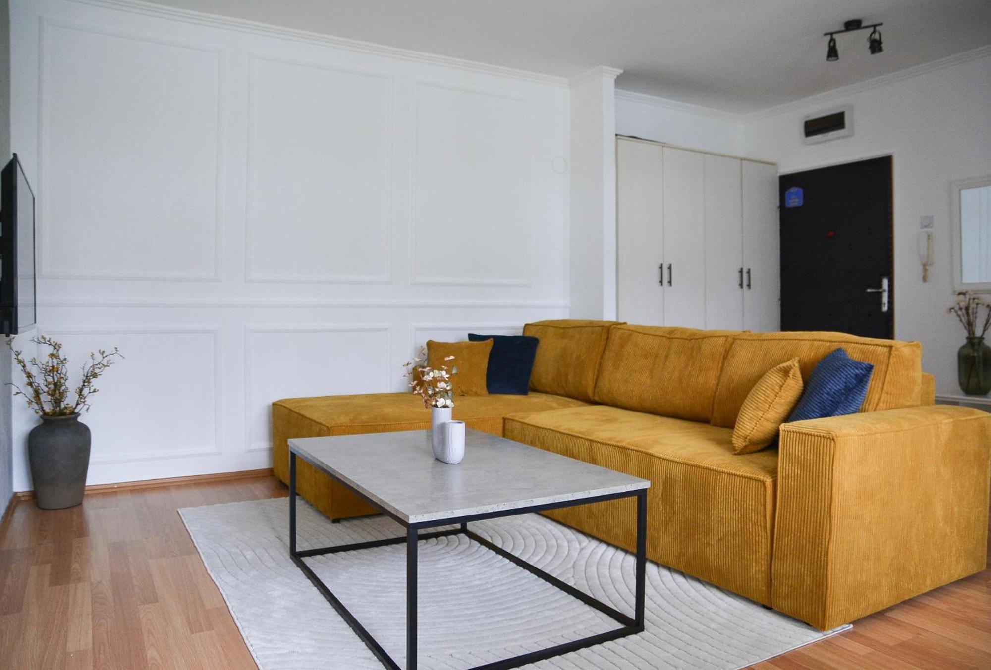 Crown Apartment 4 Subotica Zewnętrze zdjęcie