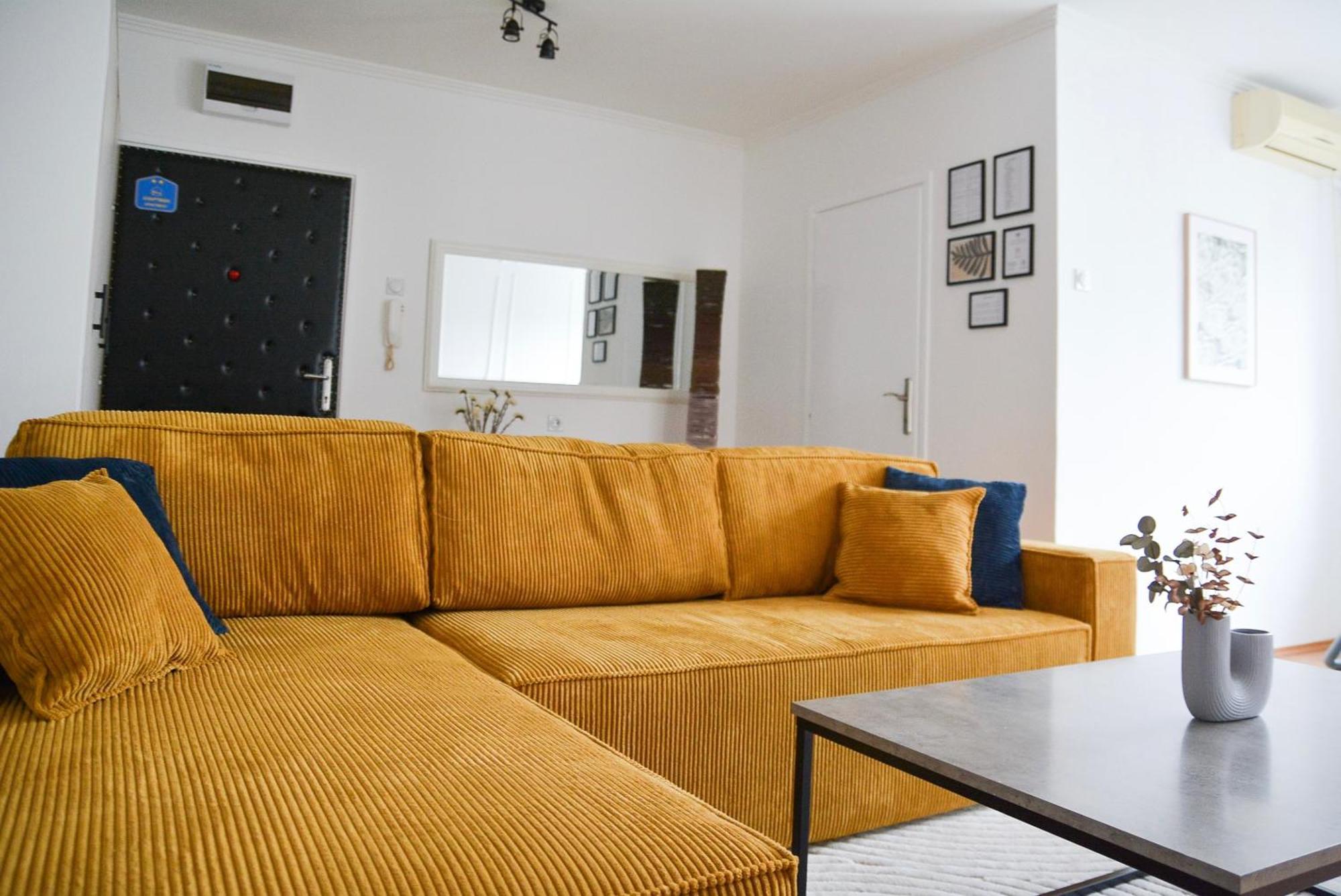 Crown Apartment 4 Subotica Zewnętrze zdjęcie